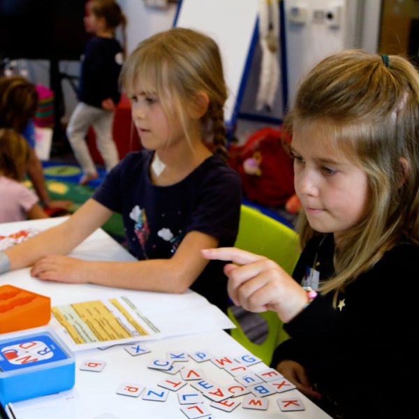 Photo of children in the Bass Family Foundation Learning Centre at RMH Nedlands